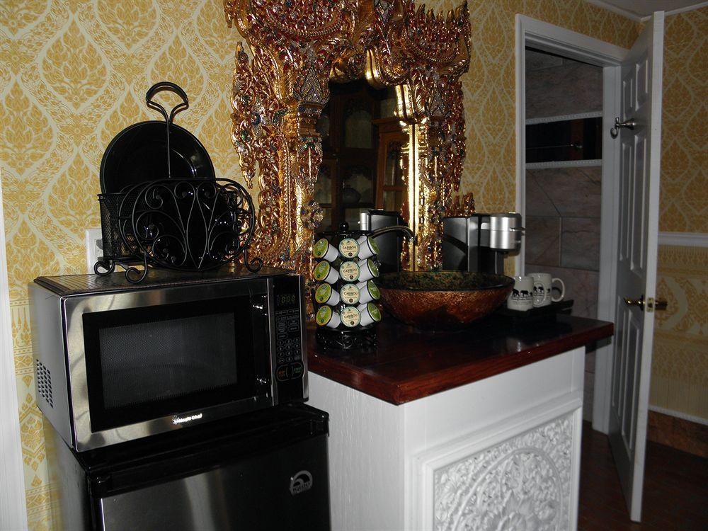 Dover Garden Suites Esterno foto
