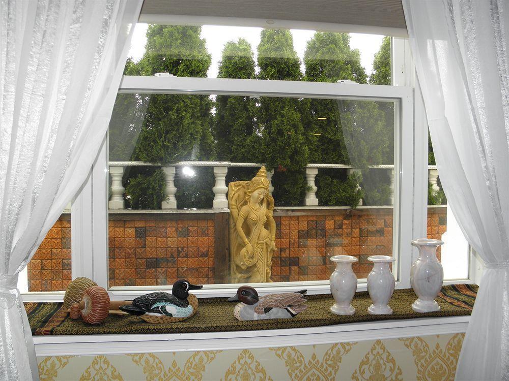 Dover Garden Suites Esterno foto