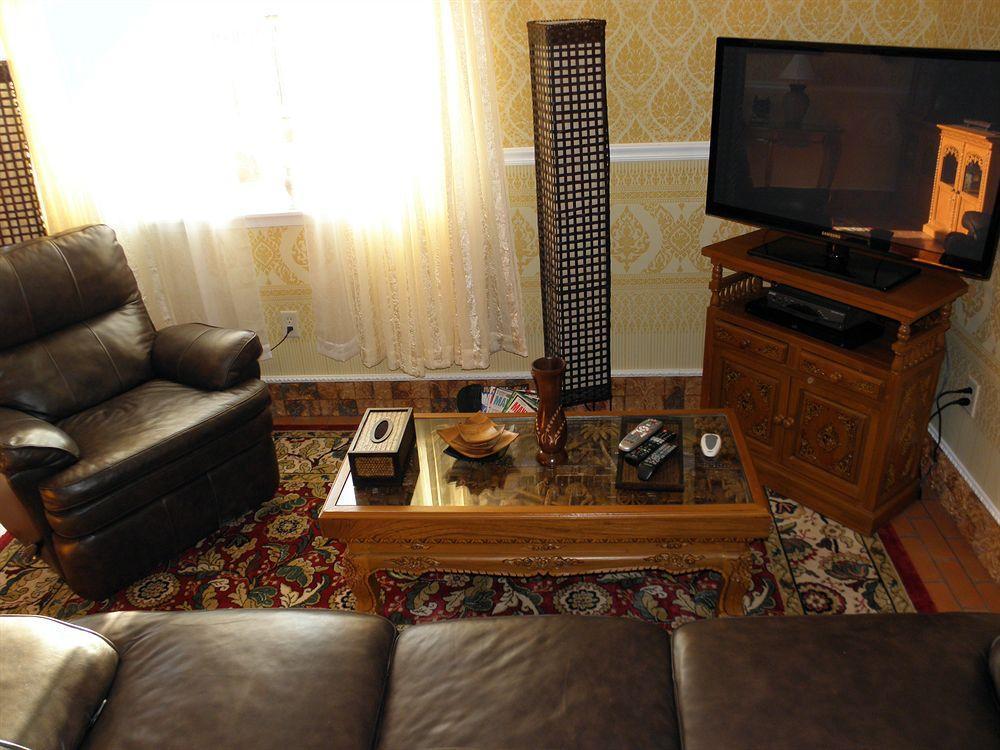 Dover Garden Suites Esterno foto
