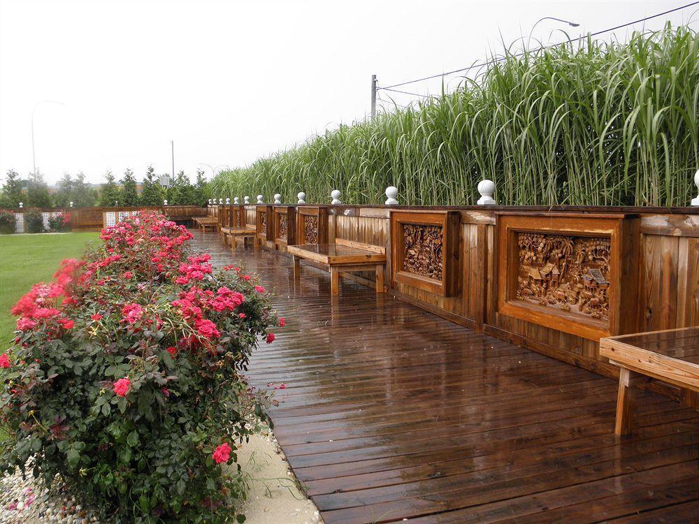 Dover Garden Suites Esterno foto